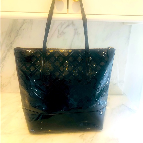 KATE SPADE BLACK PATENT SHOULDER BAG-LIKE NEW! - Picture 2 of 4